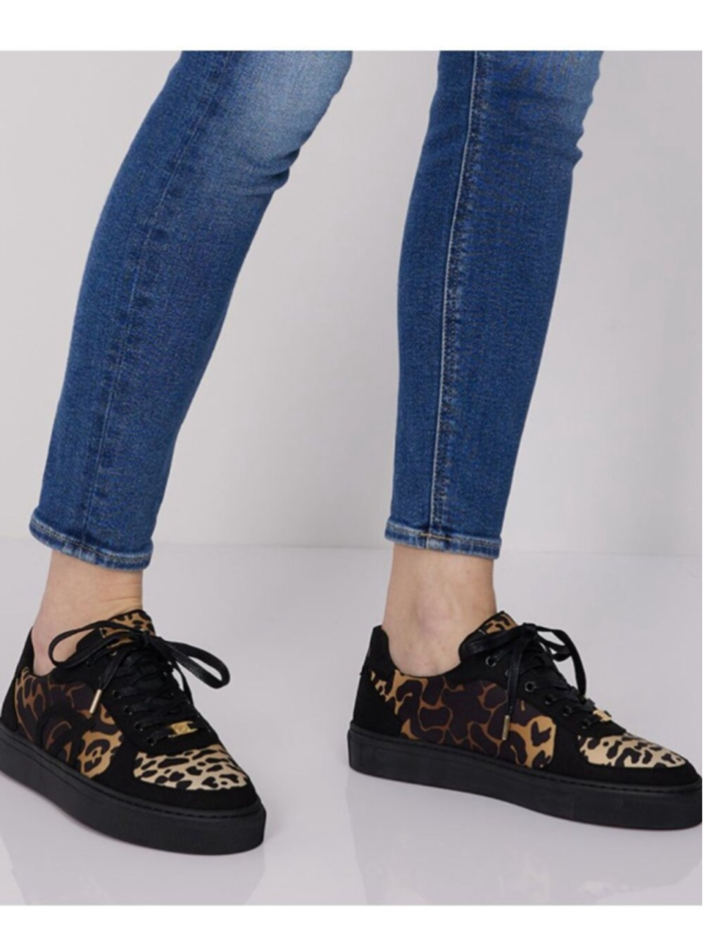 New LOCI Seven Leopard Low-Top Court Sneakers Size 39